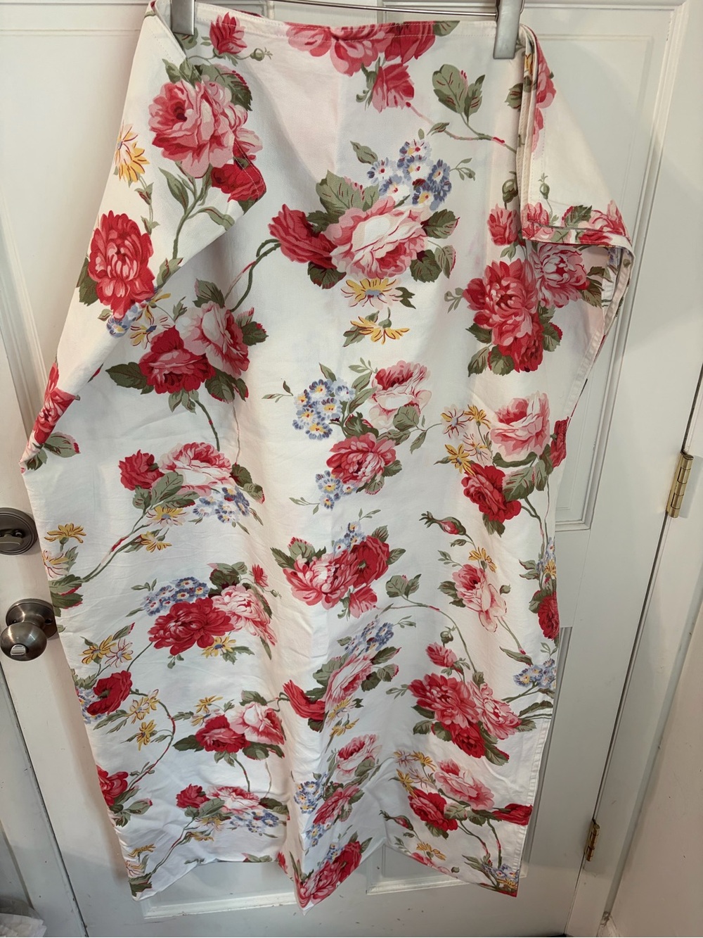 Ralph Lauren White Tablecloth with Pink and Green Floral Print